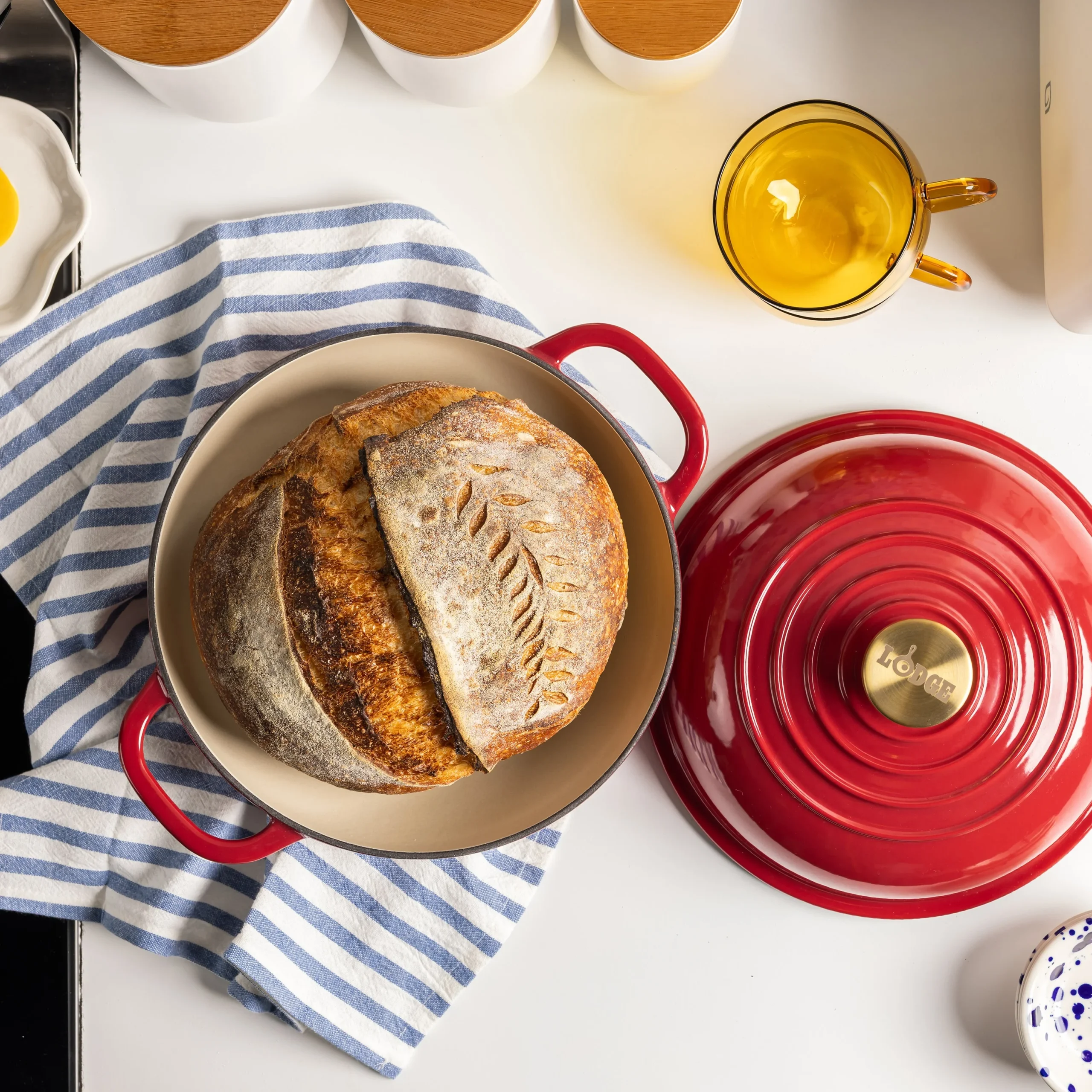 10.35 Inch Enameled Cast Iron Bread Oven - Image 14