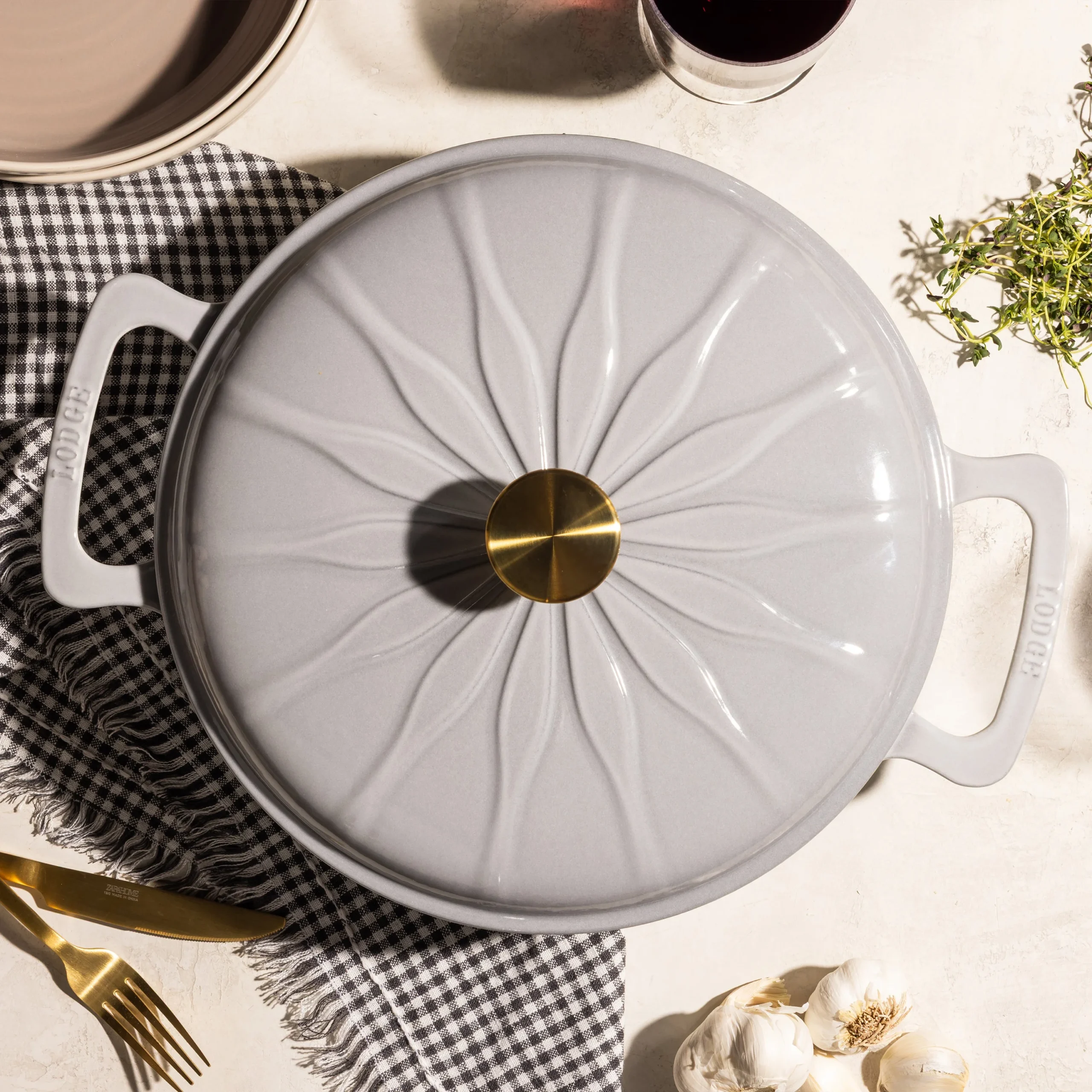 Luxe 3.6 Quart Enameled Cast Iron Braiser - Image 17