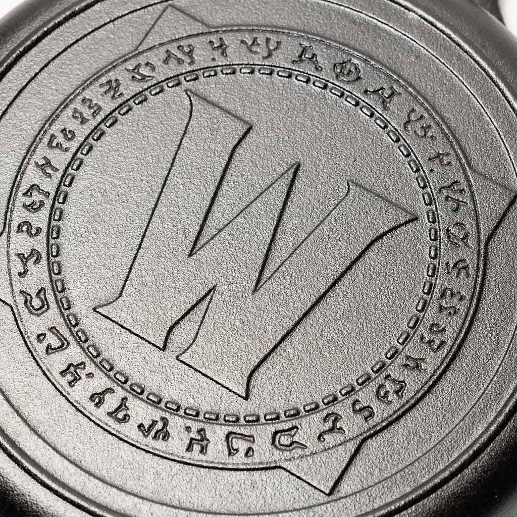 10.25 Inch Seasoned Cast Iron World of Warcraft Skillet - Image 4