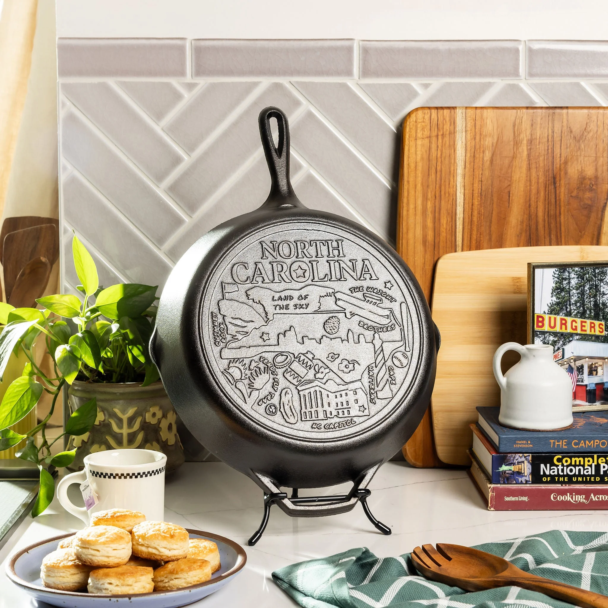 American Road Trip: 12 Inch Seasoned Cast Iron Skillet, North Carolina - Image 2